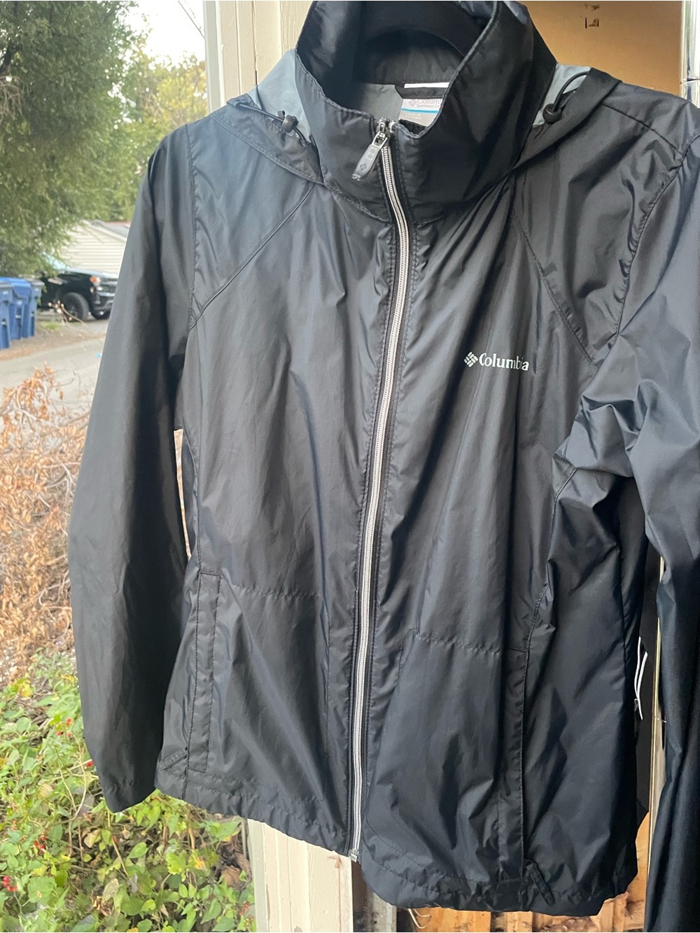 Columbia Black Women's Hooded Rain Shell Jacket